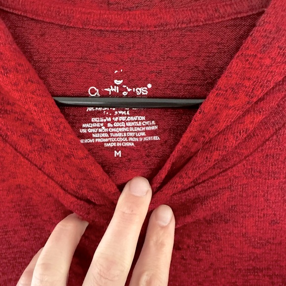 Cuddl Dudds Lightweight Red Pullover - Picture 4 of 4